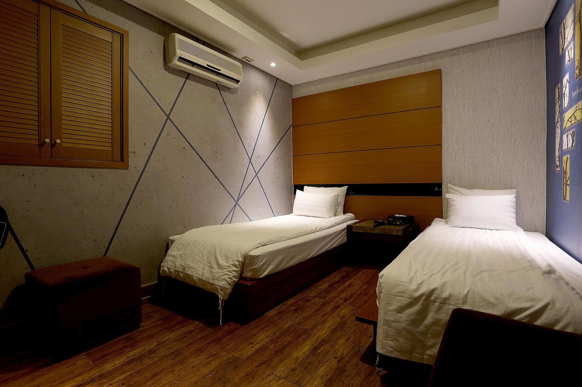 Hotel Highland 2*