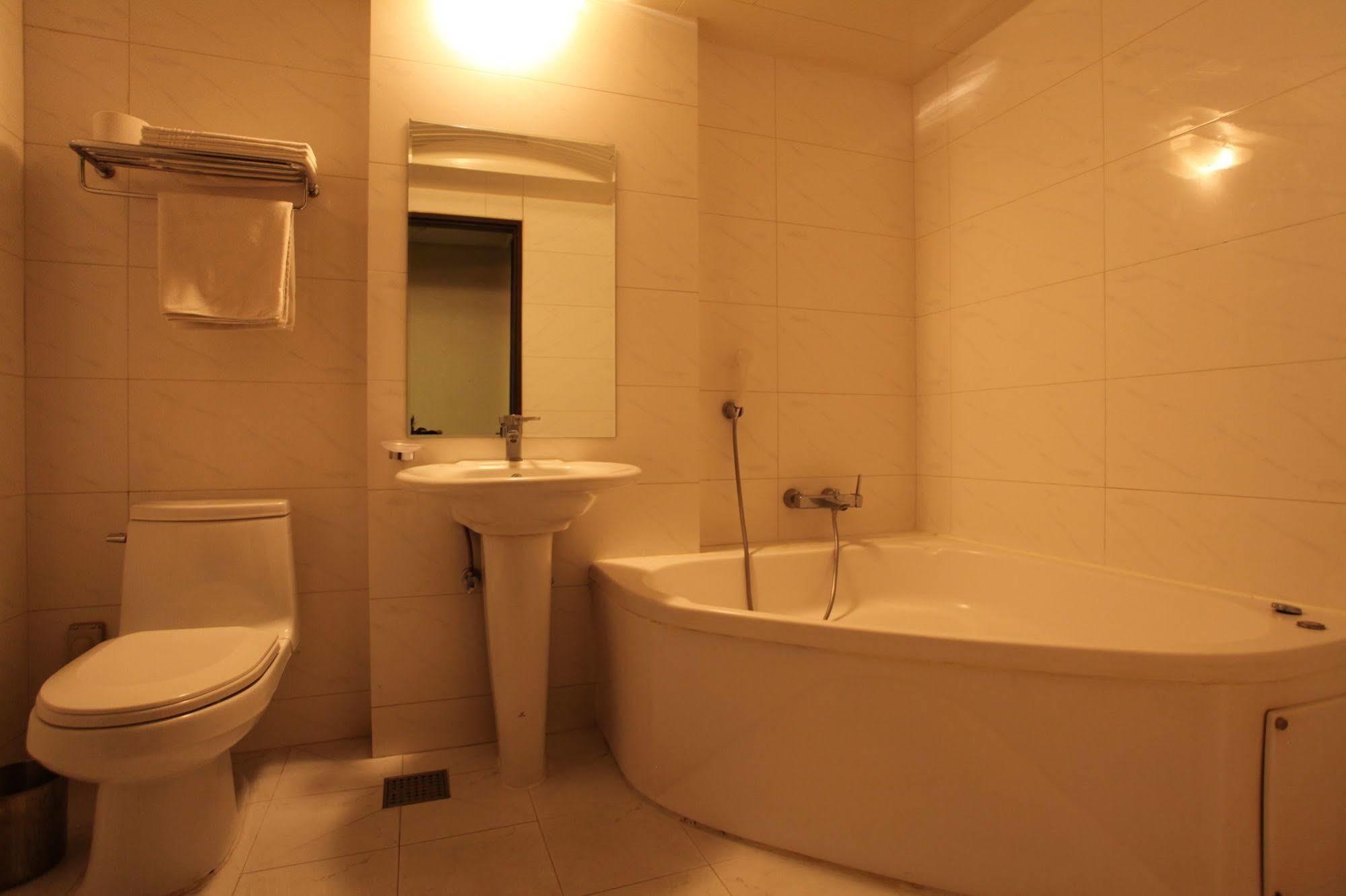 Hotel Highland 2*